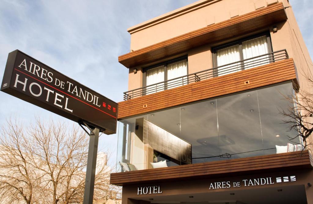 Hotel Aires de Tandil Exterior foto